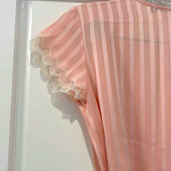 Natori Intimate lace trimmed rope - Picture 3 of 3